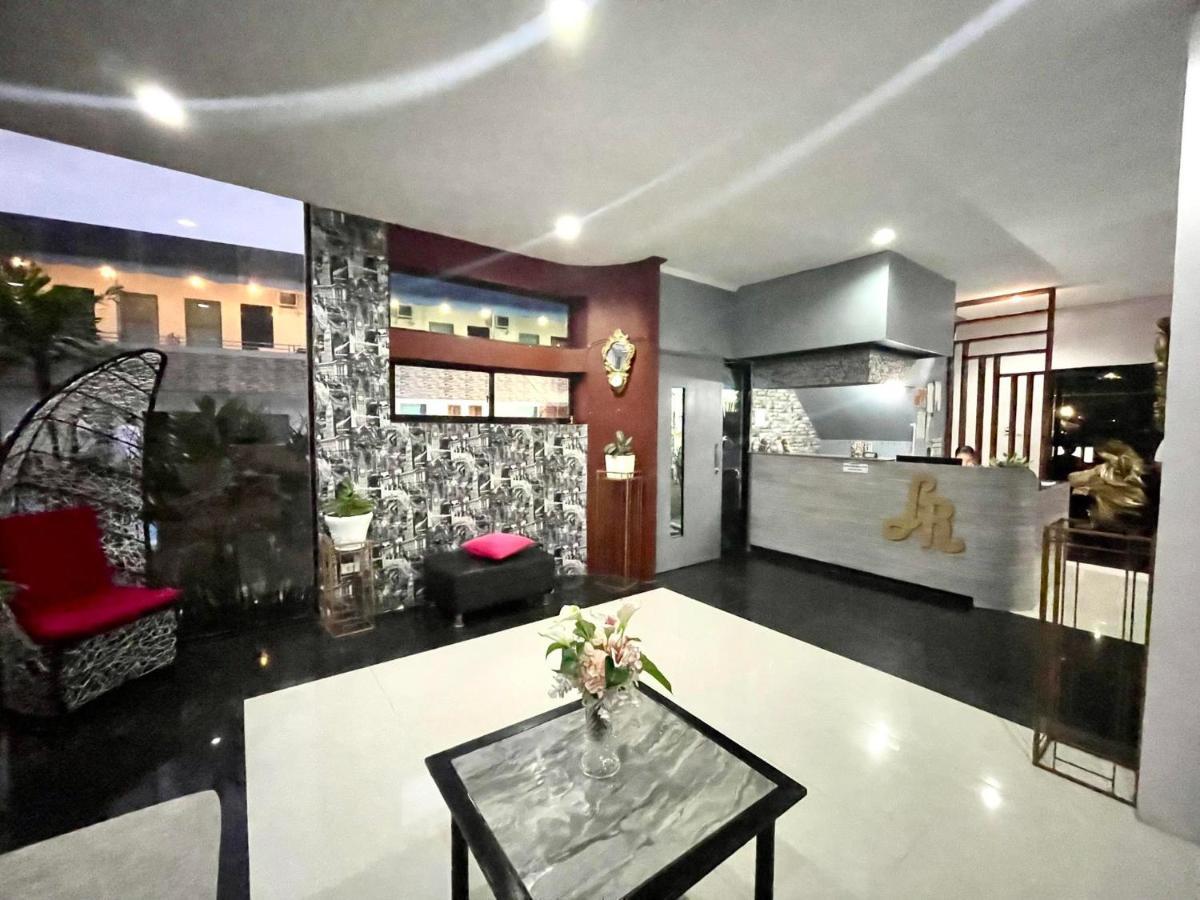 Hotel Little Rock Cebu Lapu-Lapu City Zewnętrze zdjęcie