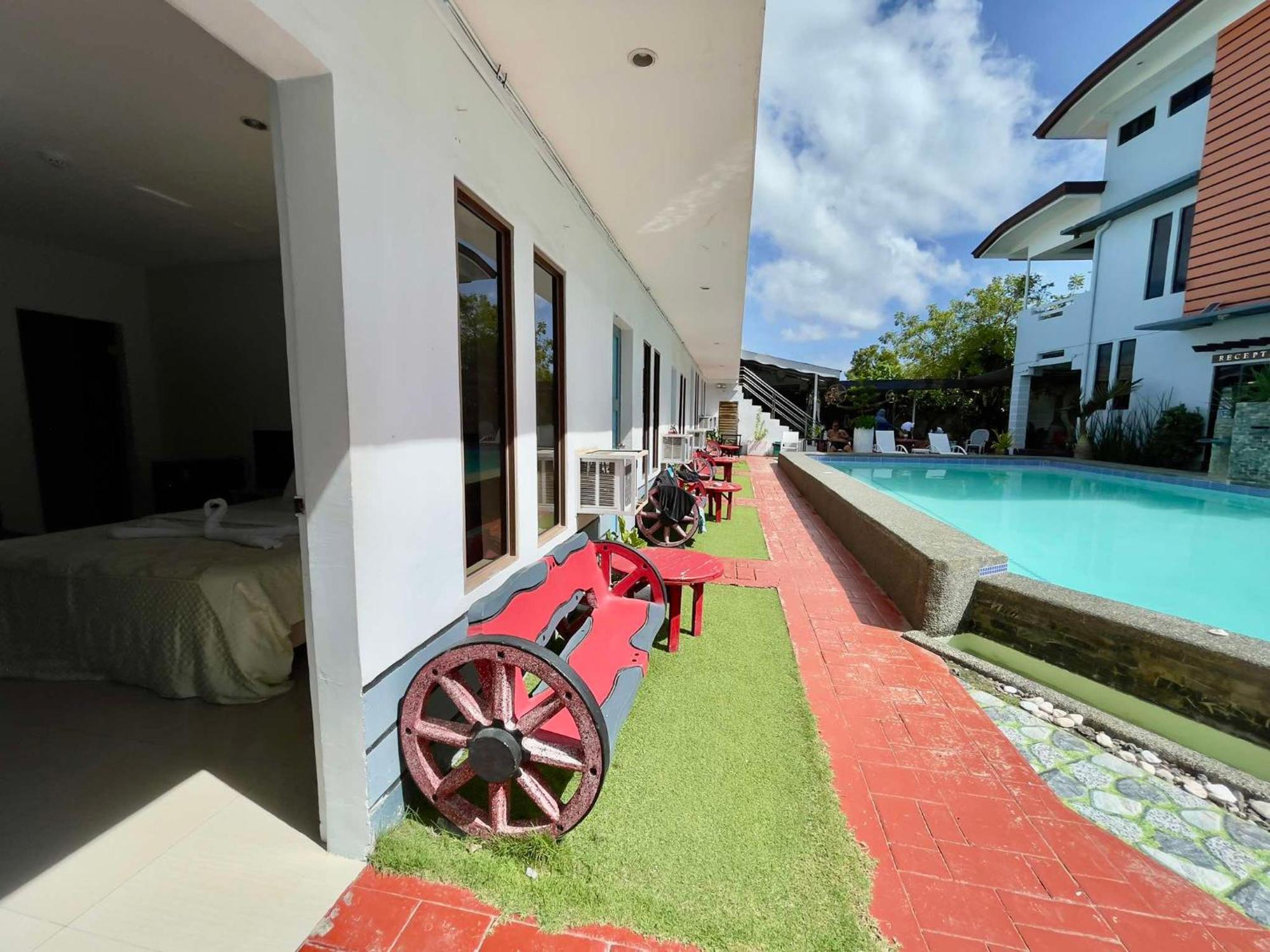 Hotel Little Rock Cebu Lapu-Lapu City Zewnętrze zdjęcie