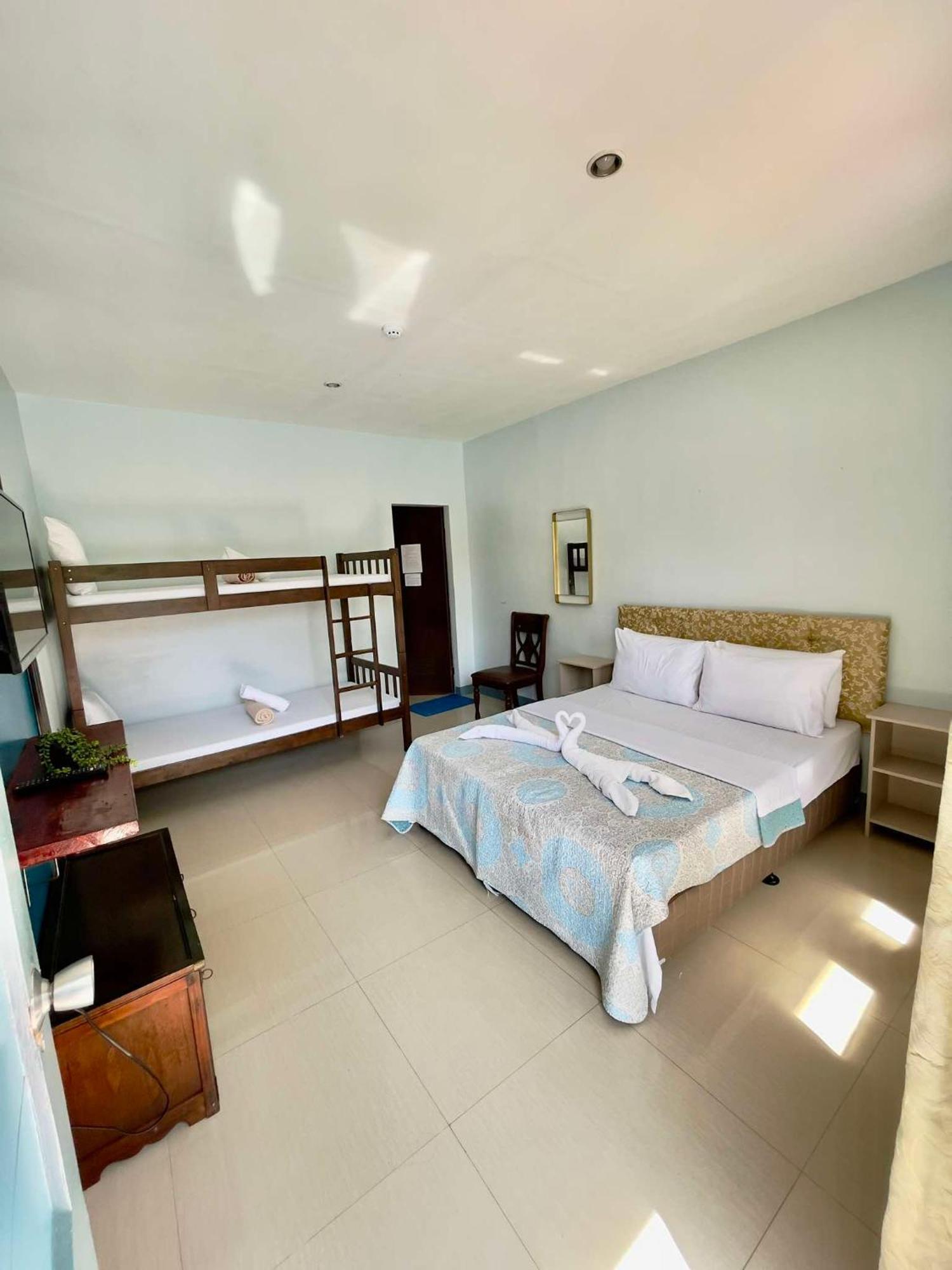 Hotel Little Rock Cebu Lapu-Lapu City Zewnętrze zdjęcie