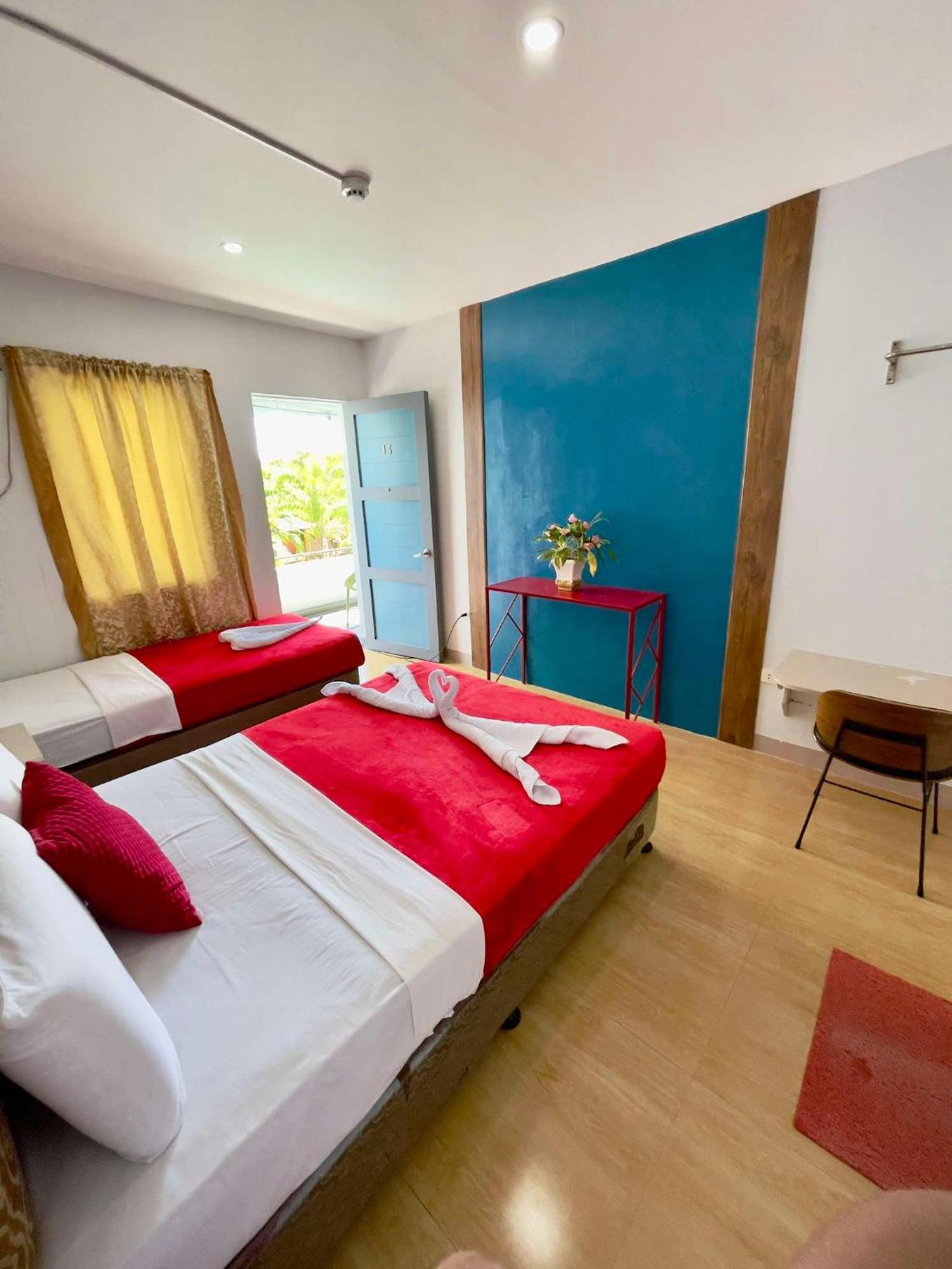 Hotel Little Rock Cebu Lapu-Lapu City Zewnętrze zdjęcie